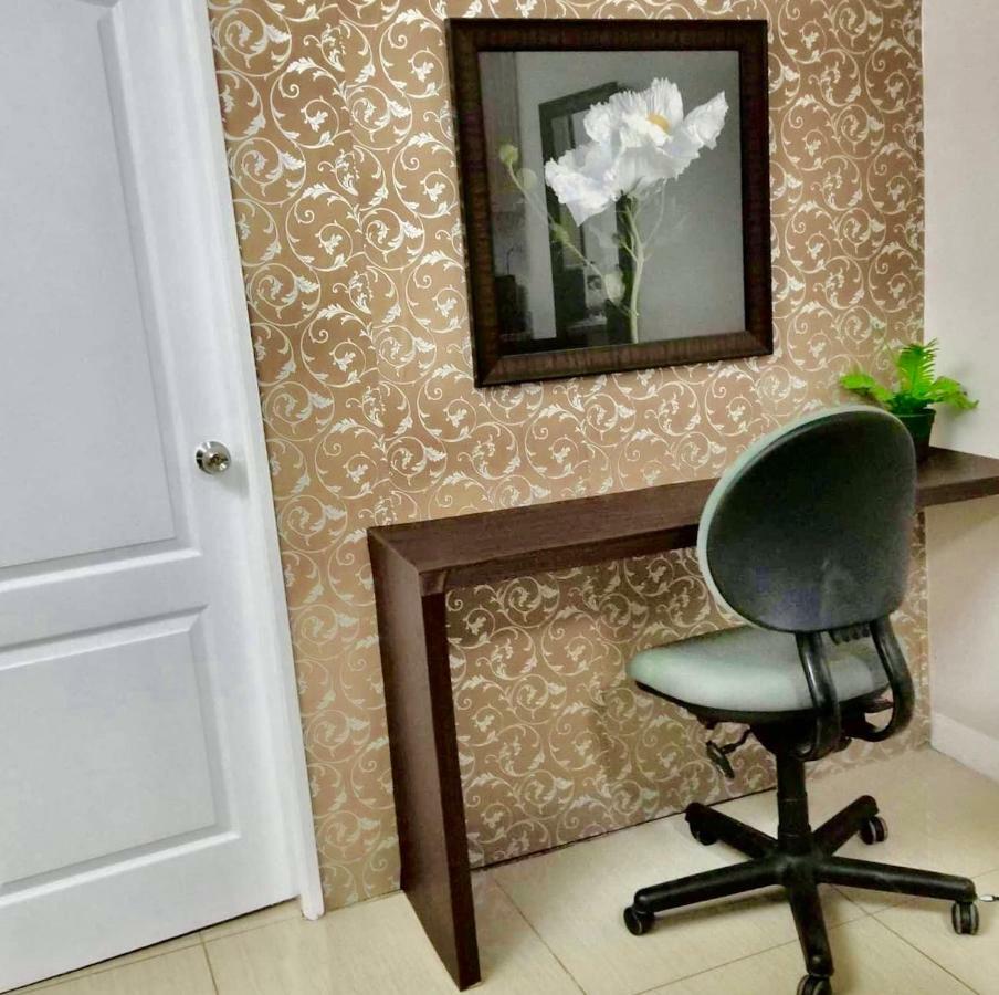 Super Cute Hampton Suites Imus Екстер'єр фото
