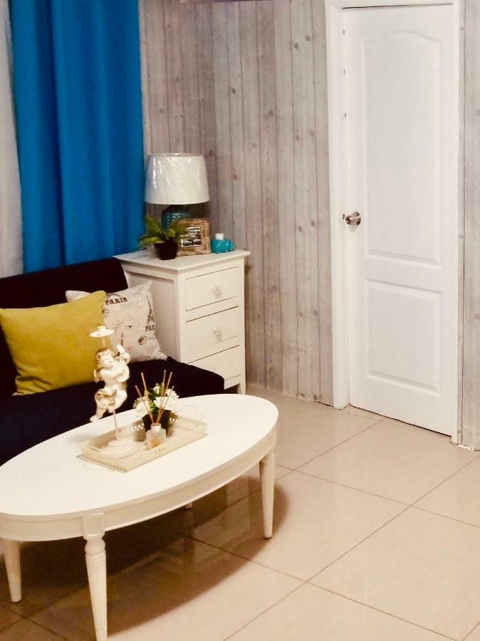 Super Cute Hampton Suites Imus Екстер'єр фото