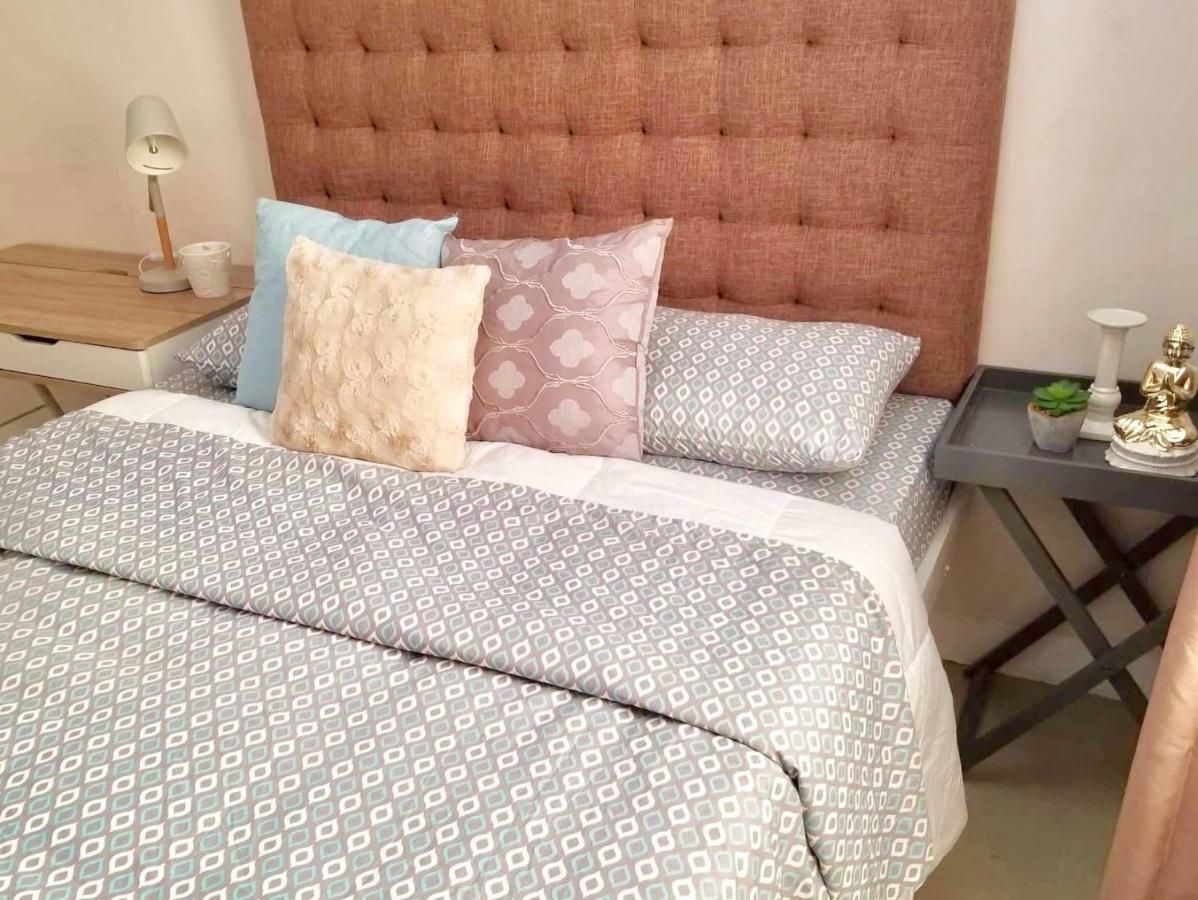 Super Cute Hampton Suites Imus Екстер'єр фото