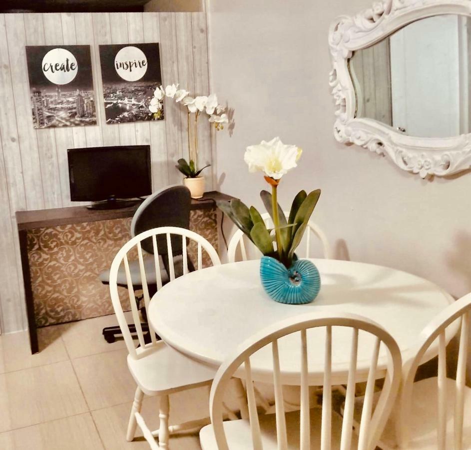 Super Cute Hampton Suites Imus Екстер'єр фото